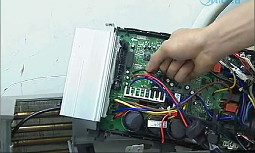 巫山美的空调电话是多少